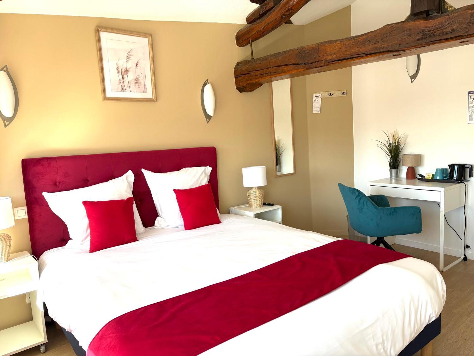Jas Hotel Comme Chez Soi מראה חיצוני תמונה